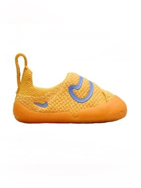 Nike Swoosh 1 NIB Size 7C